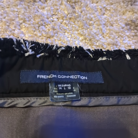 🍍 French Connection Black White Mixed Pixel Mini Skirt A Loveliness Sz 10🍍 - Picture 2 of 4